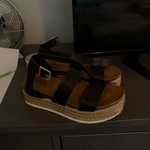 platform sandals
